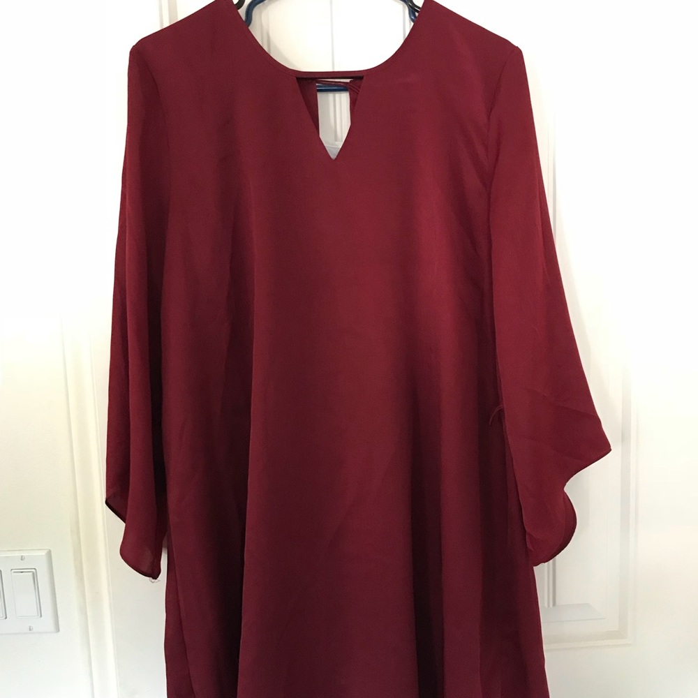 Maroon dress! Super flattering!